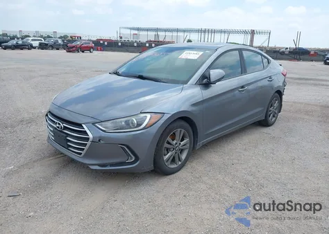 2018 Hyundai Elantra Sel z USA, uszkodzony, nr VIN 5NPD84LF3JH296475